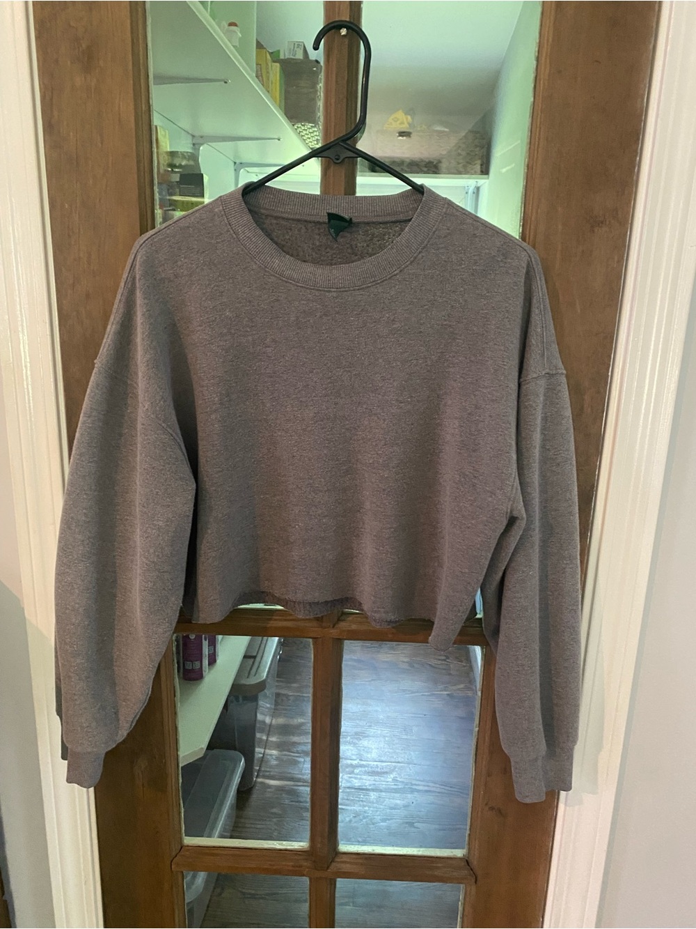 wild fable Gray Cropped Crewneck Sweatshirt